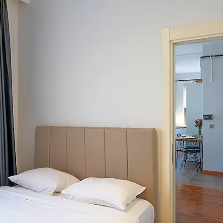 Eleven Aparts 4* Stambuł